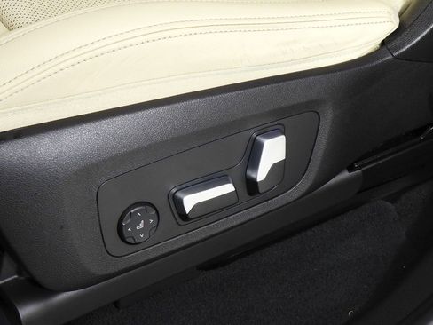 Certified 2023 BMW X3 sDrive30i w/ Convenience Package image 23