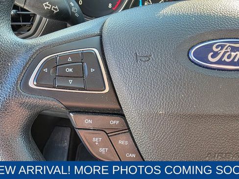 Used 2019 Ford Escape SE image 16