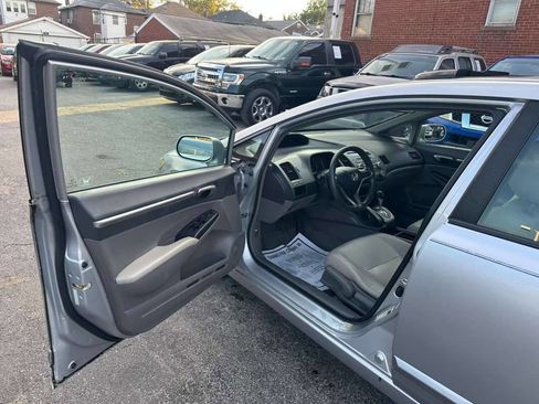 Used 2011 Honda Civic EX image 9