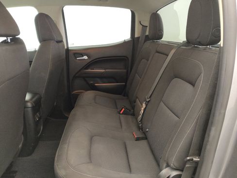 Used 2021 Chevrolet Colorado LT RWD image 18