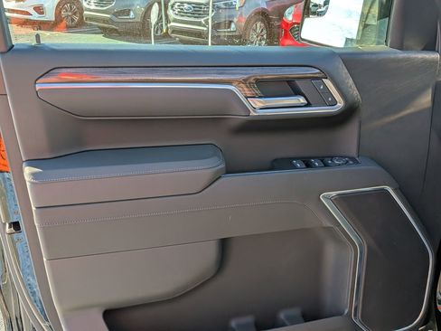 Certified 2025 Chevrolet Silverado 1500 LT image 14