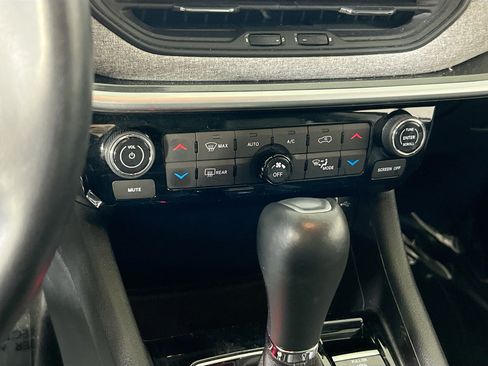 Used 2022 Jeep Compass Latitude w/ Convenience Group AWD/4WD image 15