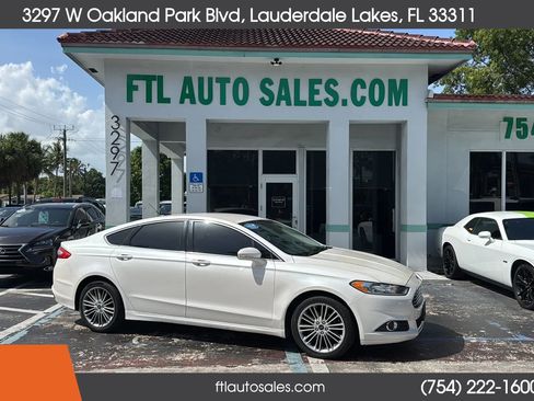 Used 2015 Ford Fusion SE w/ Equipment Group 202A AWD/4WD image 12