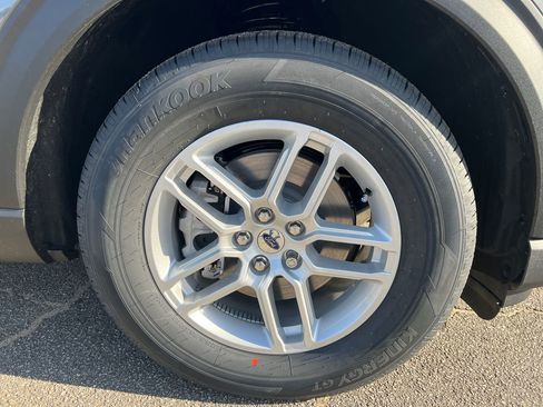 New 2026 Ford Explorer Active image 43