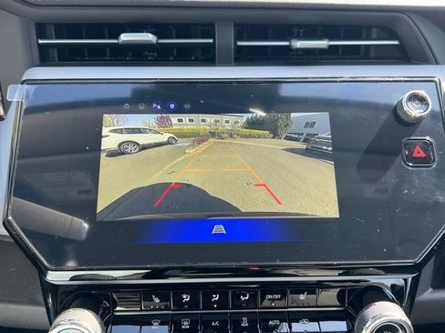 New 2027 Chevrolet Bolt LT w/ Comfort Package image 32