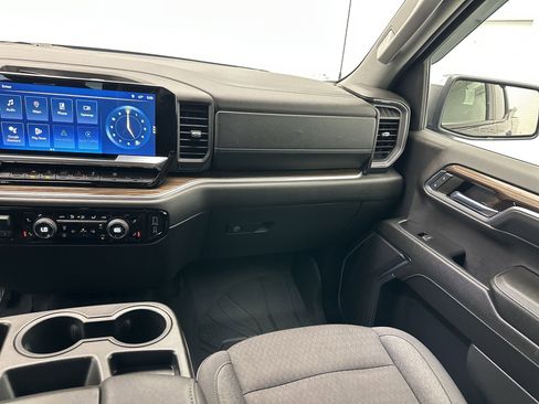 Used 2024 Chevrolet Silverado 1500 LT w/ Protection Package image 26