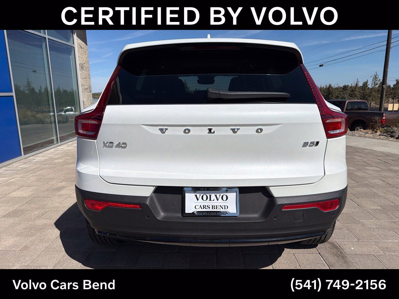 Used 2026 Volvo XC40 B5 Plus AWD/4WD image 6