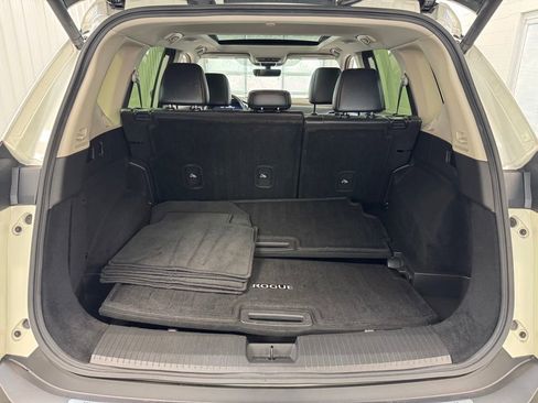 Used 2023 Nissan Rogue Platinum AWD/4WD image 27