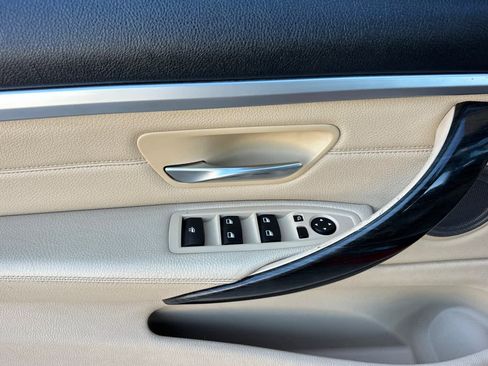 Used 2016 BMW 428i Convertible image 10