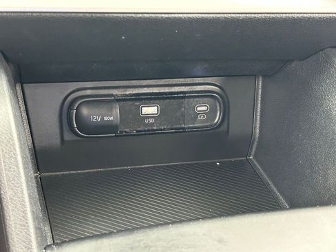 Used 2024 Kia Sportage LX FWD image 27