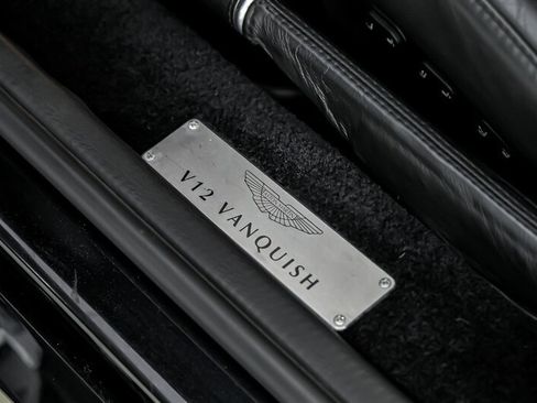Used 2006 Aston Martin Vanquish S RWD image 28