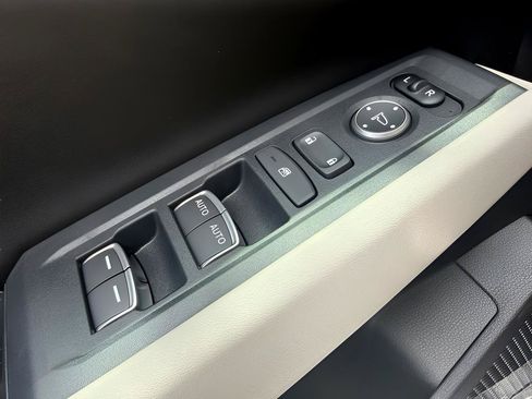New 2026 Honda Accord EX-L image 17