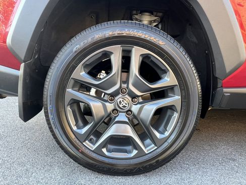 Used 2024 Toyota RAV4 Adventure w/ Convenience Package image 94