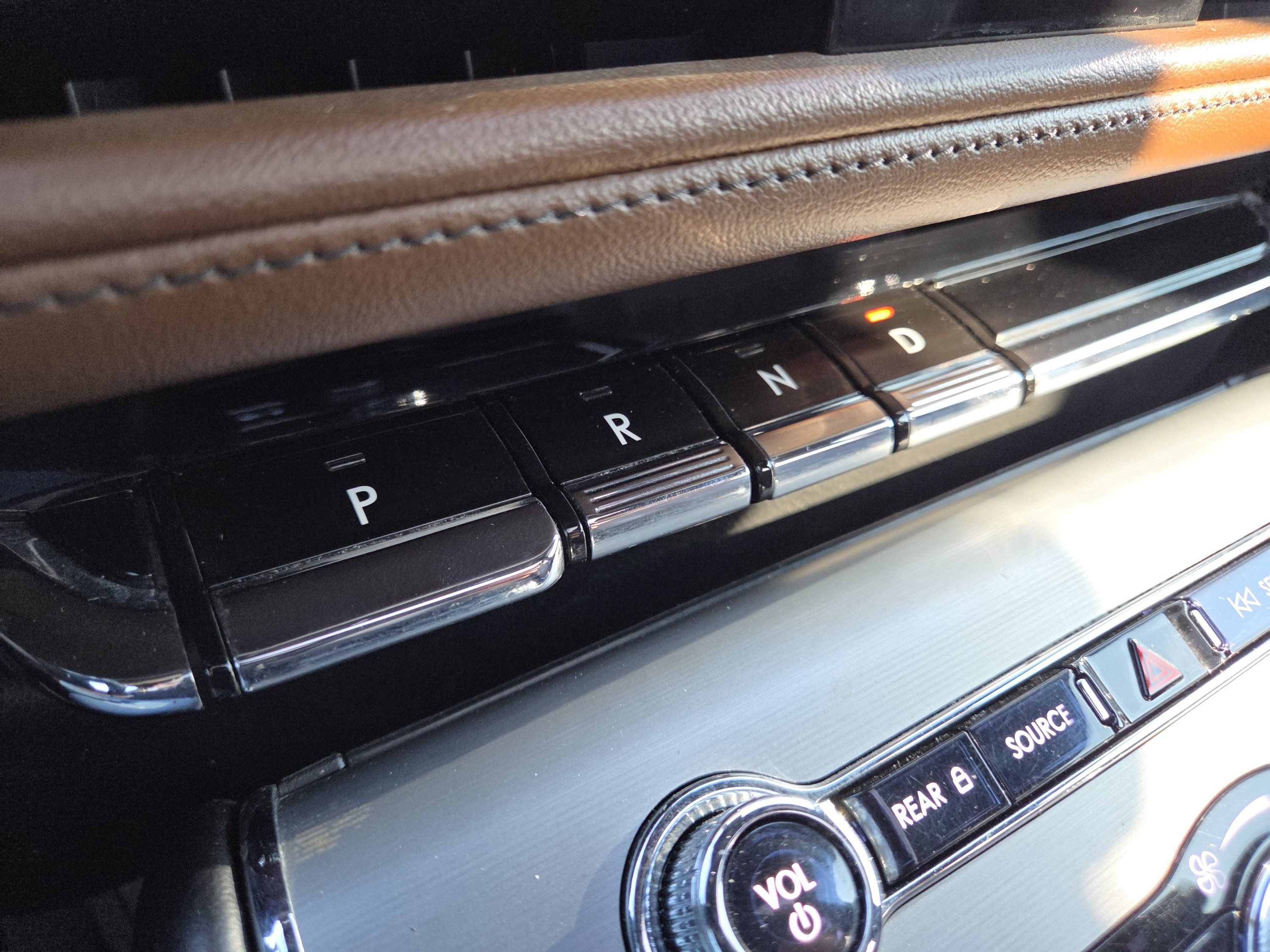 Used 2020 Lincoln Aviator Reserve w/ Equipment Group 201A AWD/4WD image 37