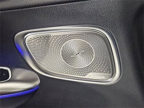 Certified 2025 Mercedes-Benz GLC 300 GLC 300 image 87