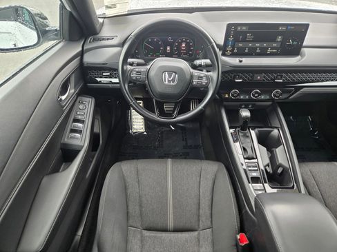Used 2024 Honda Accord Sport image 15