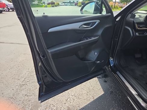 Used 2024 Buick Envision Avenir AWD/4WD image 9