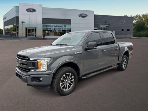 Used 2020 Ford F150 XLT w/ Equipment Group 302A Luxury AWD/4WD image 5