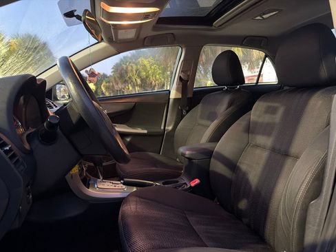 Used 2012 Toyota Corolla S FWD image 6