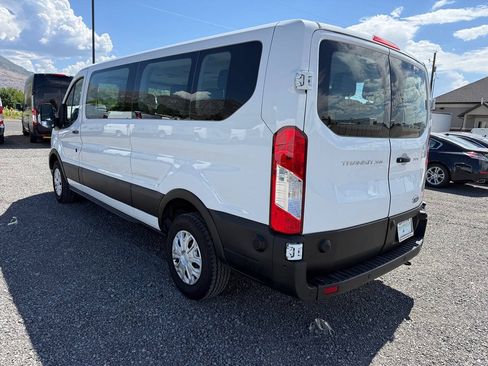 Used 2024 Ford Transit 350 XLT RWD image 5
