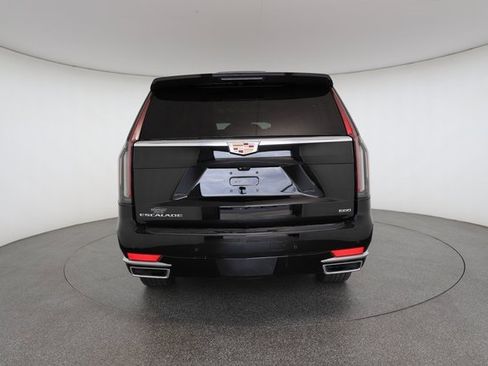 Used 2022 Cadillac Escalade ESV Premium Luxury image 14