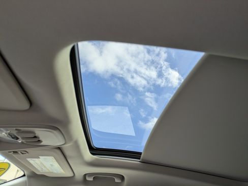 Used 2020 Buick Encore GX Select w/ Experience Buick Package image 19