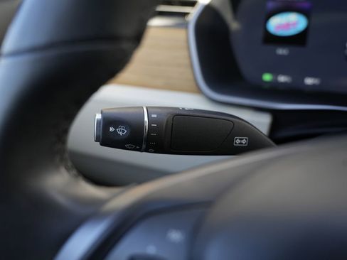 Used 2018 Tesla Model S 100D image 42