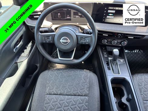 Certified 2025 Nissan Kicks SV AWD/4WD image 13