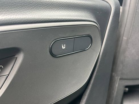 Used 2025 Mercedes-Benz Sprinter 2500 image 11