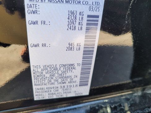 Used 2025 Nissan Altima 2.5 SV image 9