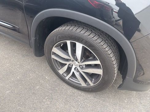 Used 2018 Honda Pilot Elite image 4