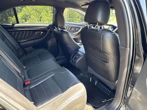 Used 2014 Ford Taurus SHO AWD/4WD image 17