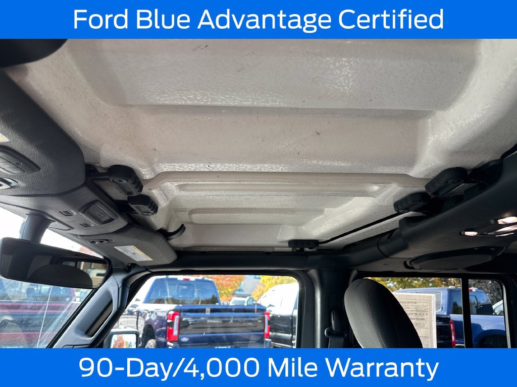 Used 2022 Jeep Gladiator Rubicon w/ Trailer Tow Package AWD/4WD image 16