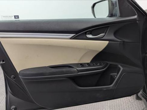 Used 2016 Honda Civic LX image 13