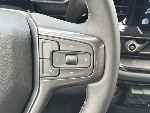 New 2026 Chevrolet Silverado 2500 ZR2 w/ LPO, Dark Essentials Package AWD/4WD image 9