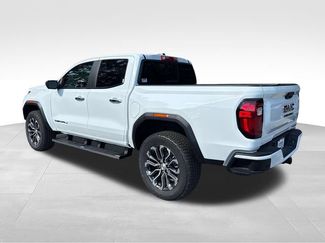New 2026 GMC Canyon Denali w/ LPO, Black Badging Package AWD/4WD video 3
