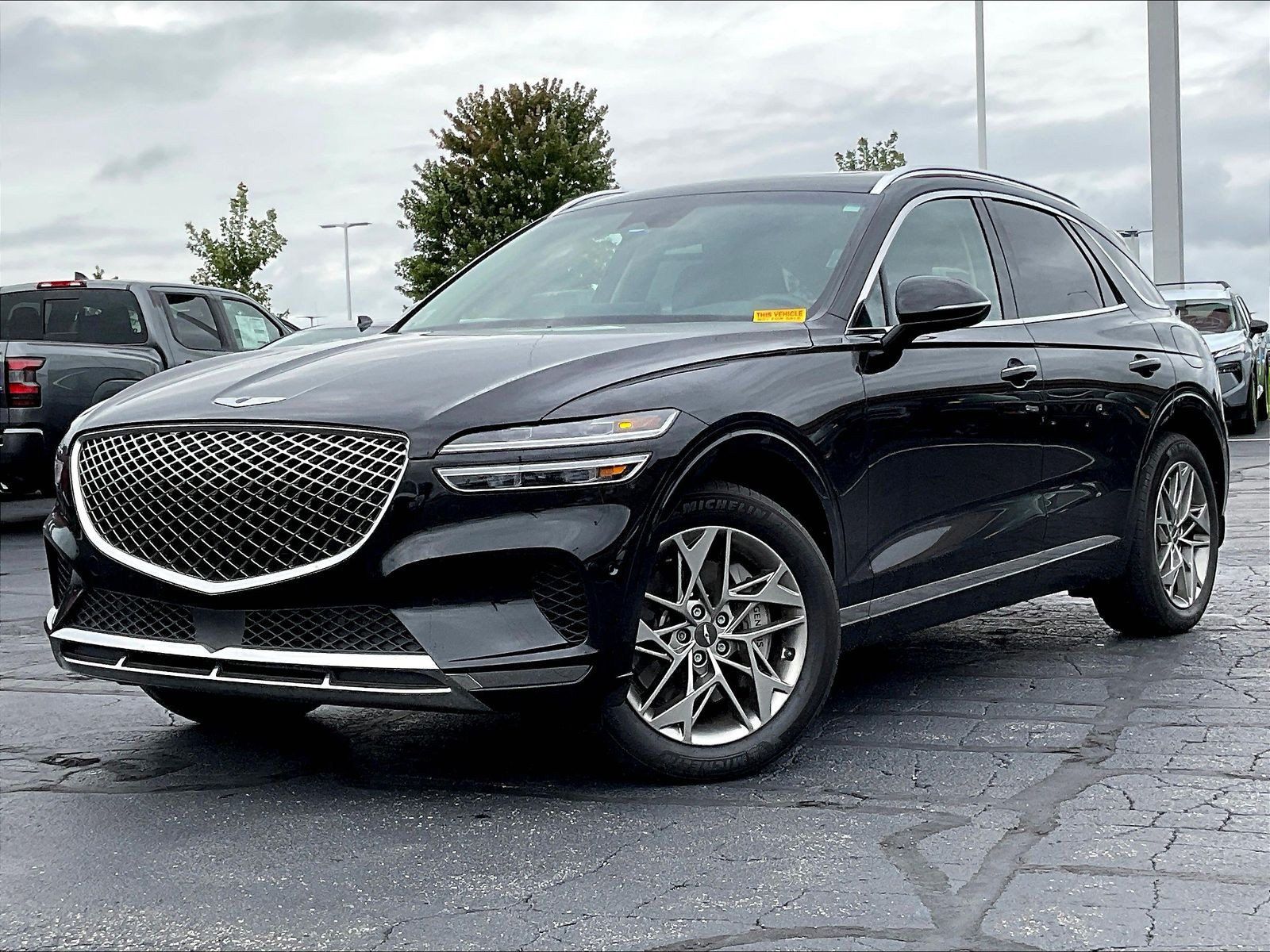 Used 2023 Genesis GV70 2.5T w/ Advanced Package AWD/4WD image 2