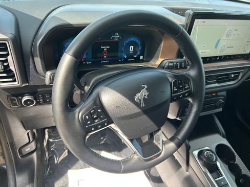 Used 2025 Ford Bronco Sport Outer Banks w/ Outer Banks Tech Package+ AWD/4WD image 13