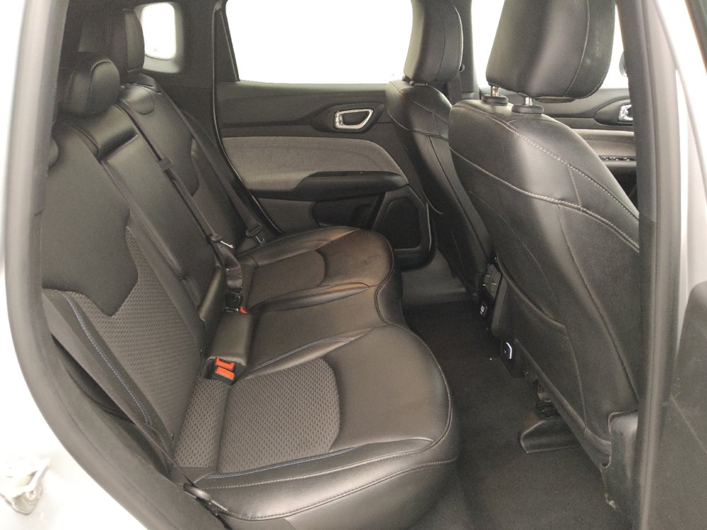 Used 2024 Jeep Compass Latitude AWD/4WD image 19