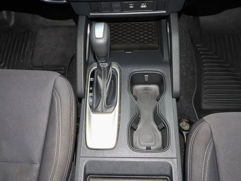 Used 2022 Nissan Frontier SV image 23