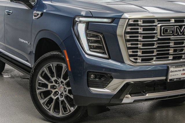 New 2026 GMC Yukon Denali w/ Denali Reserve Package AWD/4WD image 2