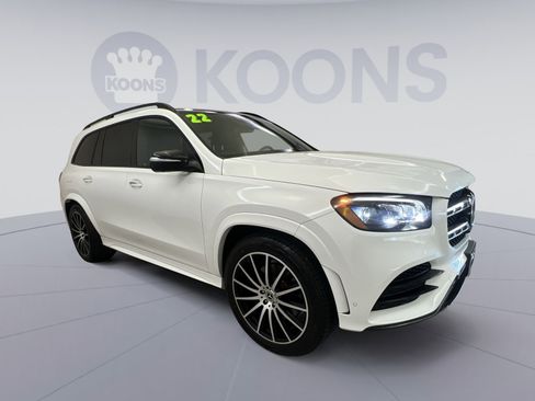 Used 2022 Mercedes-Benz GLS 450 4MATIC image 10