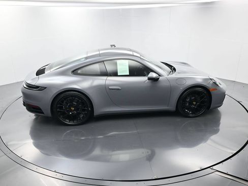 Certified 2024 Porsche 911 Carrera RWD image 39