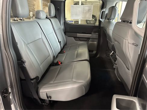 Used 2025 Ford F150 Lightning Flash AWD/4WD image 38