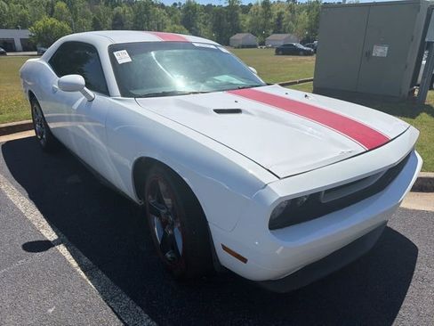 Used 2014 Dodge Challenger Rallye Redline image 5