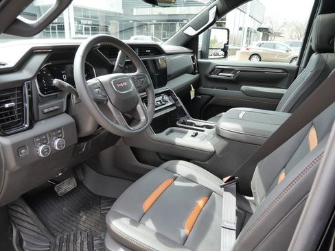 New 2026 GMC Sierra 3500 AT4 w/ AT4 Premium Plus Package AWD/4WD image 35