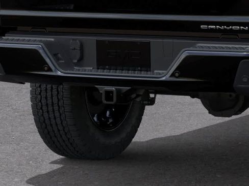 New 2026 GMC Canyon Denali AWD/4WD image 14