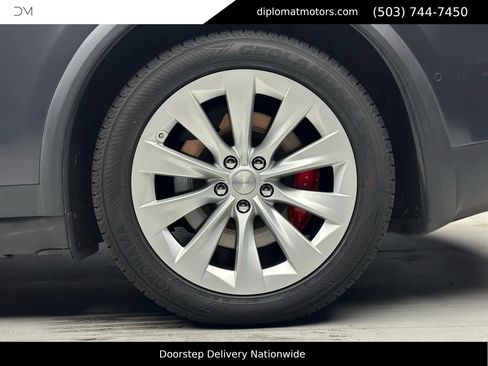 Used 2016 Tesla Model X Performance image 37