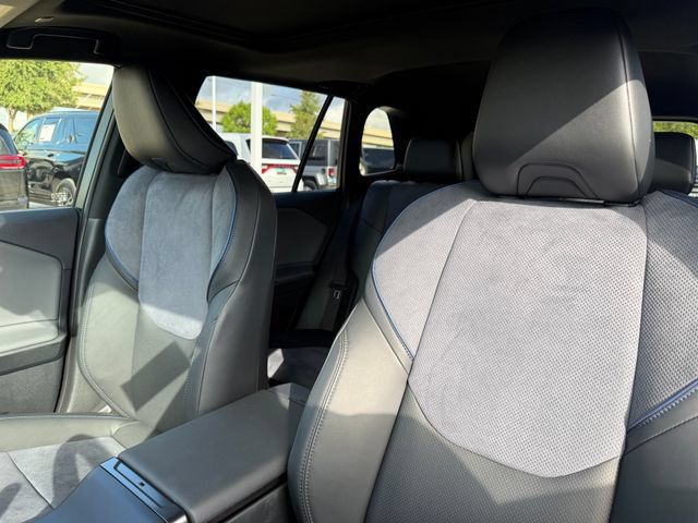 Used 2026 Toyota RAV4 XSE w/ Weather Package AWD/4WD image 15