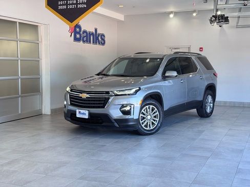 Certified 2023 Chevrolet Traverse LT AWD/4WD image 2